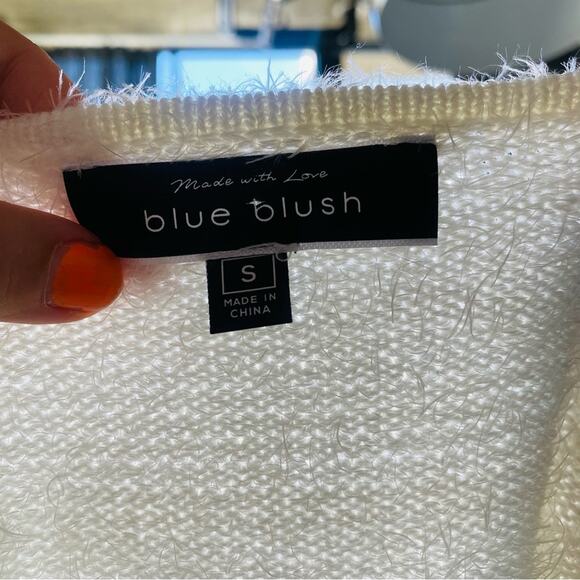 NEW DOLLS KILL BLUE BLUSH White Cropped Crop Top Plunge VNeck Fuzzy Sweater S - Picture 6 of 8